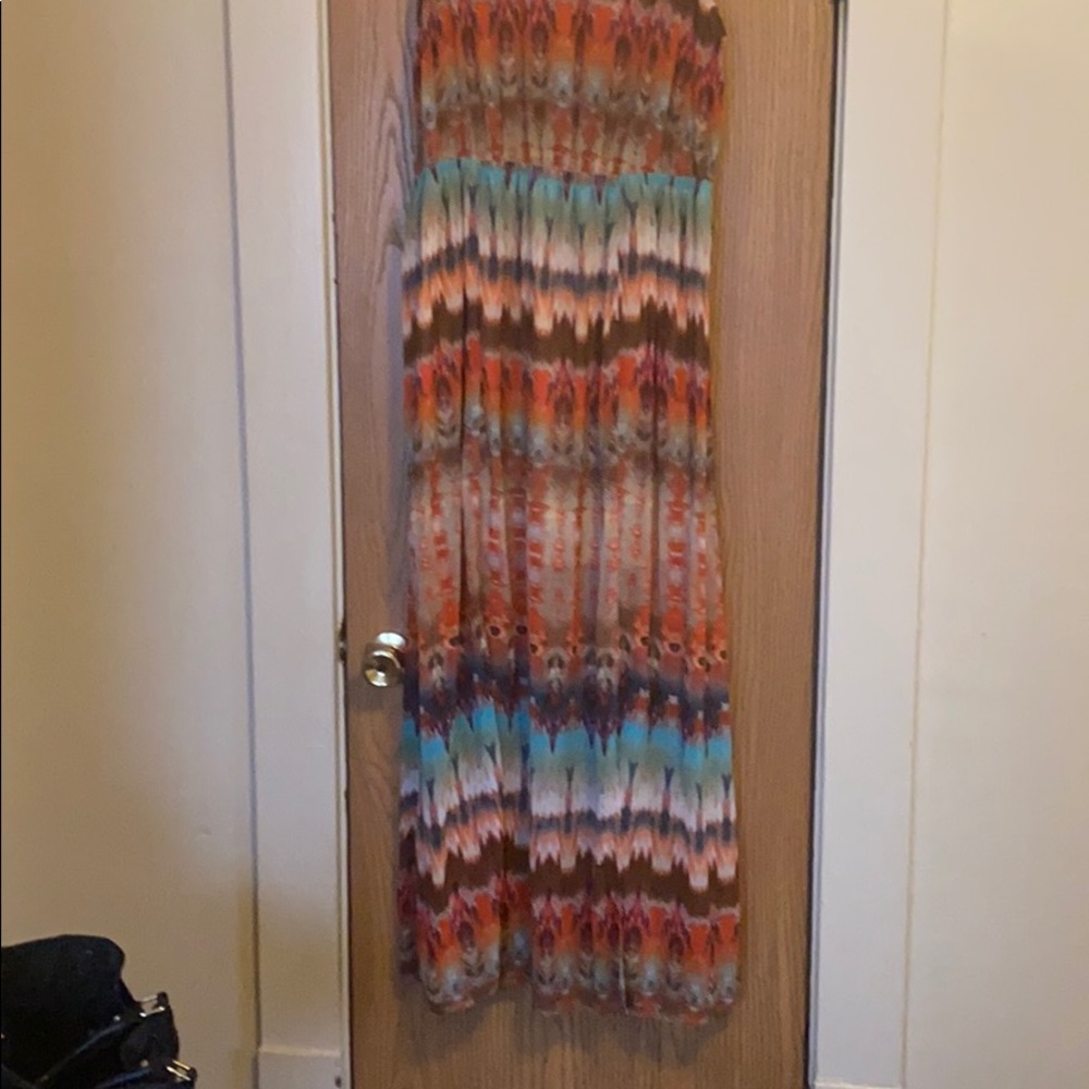 Dress - Picture 2 of 4
